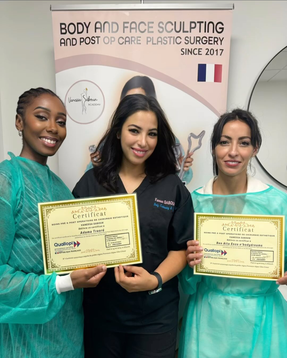 Stagiaires diplômées en soins pré et post opératoires