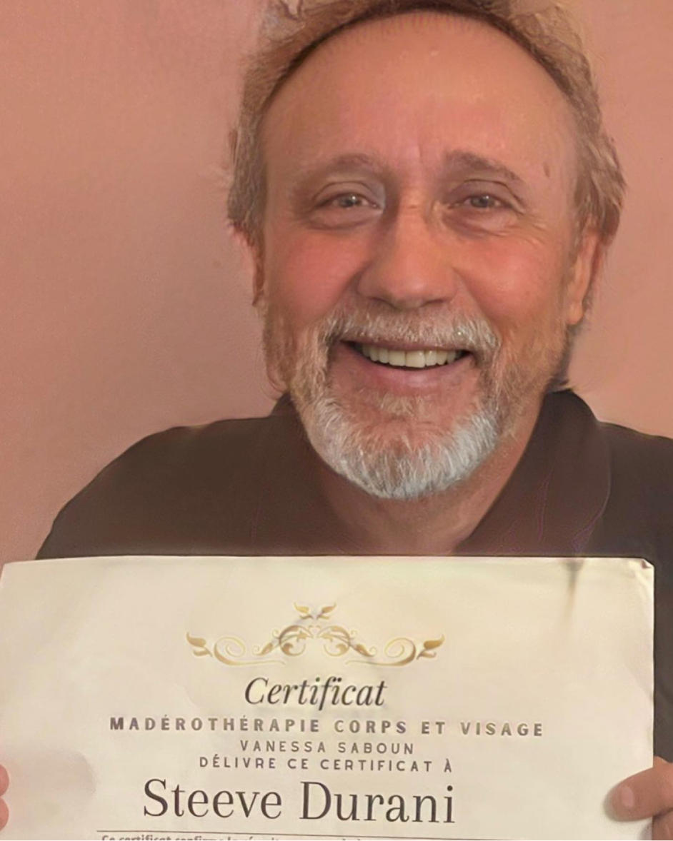 Stagiaire formé à la madérothérapie corps et visage